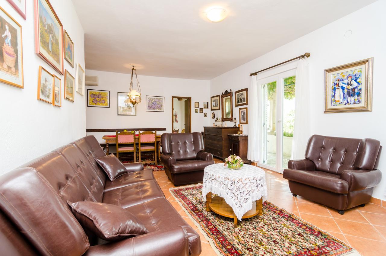 Holiday Home Field Of Olives Gruda Exterior foto