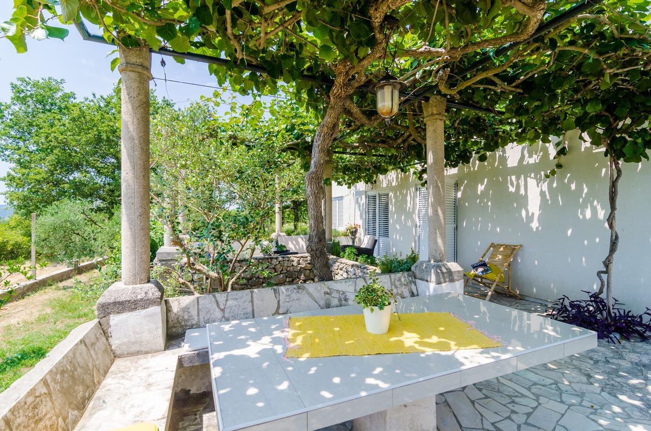 Holiday Home Field Of Olives Gruda Exterior foto