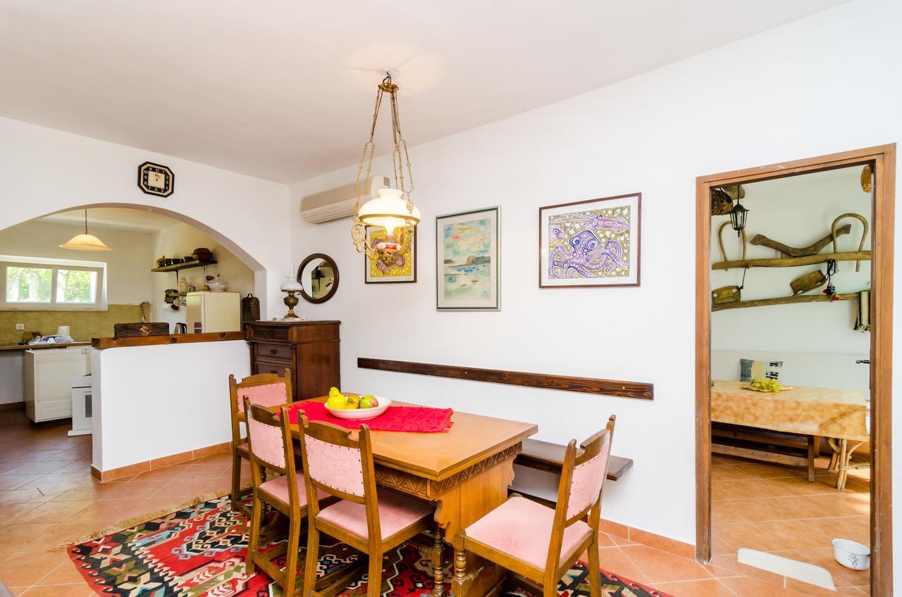 Holiday Home Field Of Olives Gruda Exterior foto